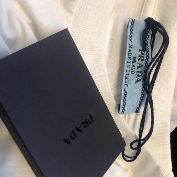 Prada Cactus Print T-Shirt - Picture 5 of 9